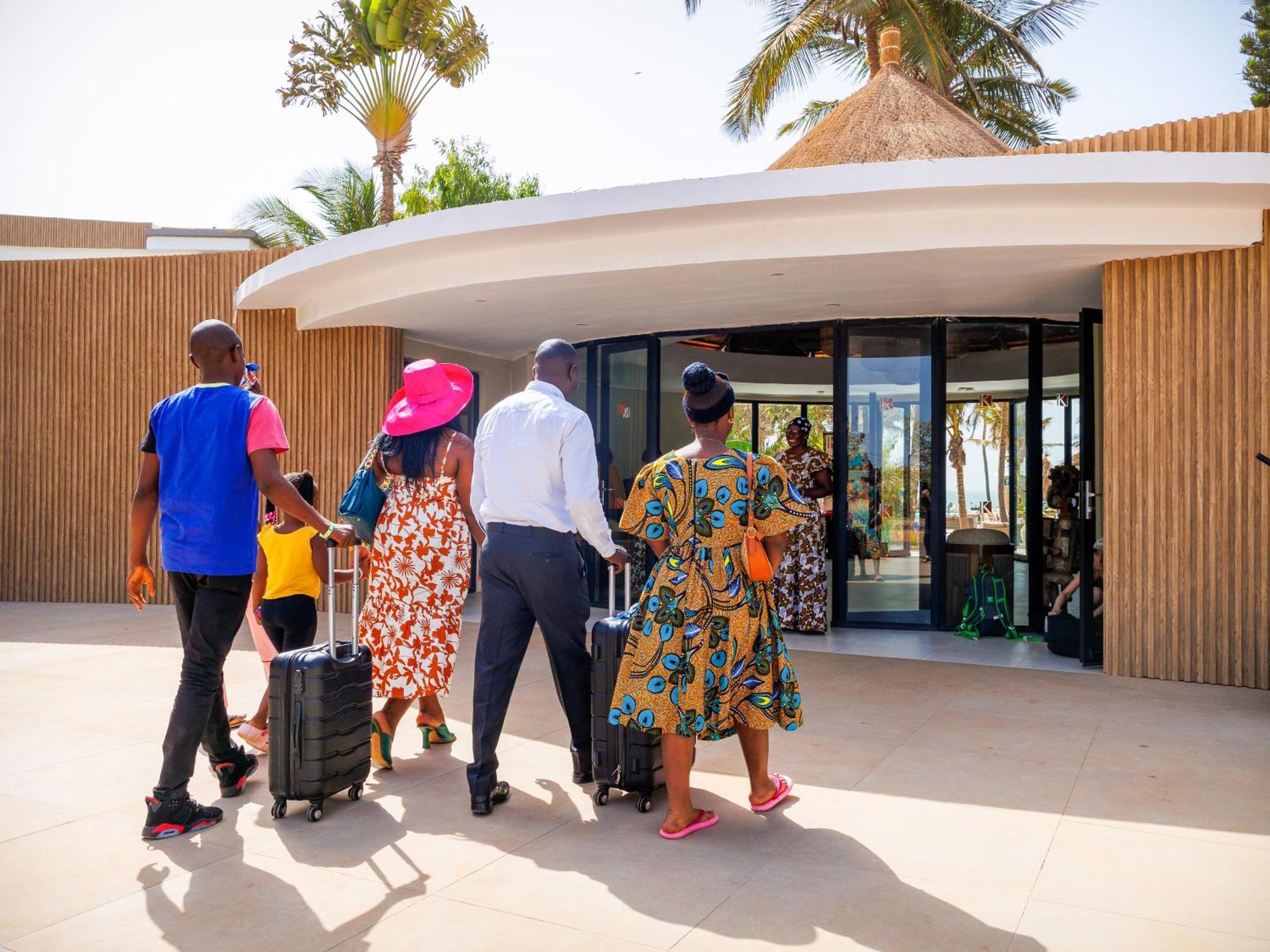 Kombo Beach Resort Serrekunda Exterior photo